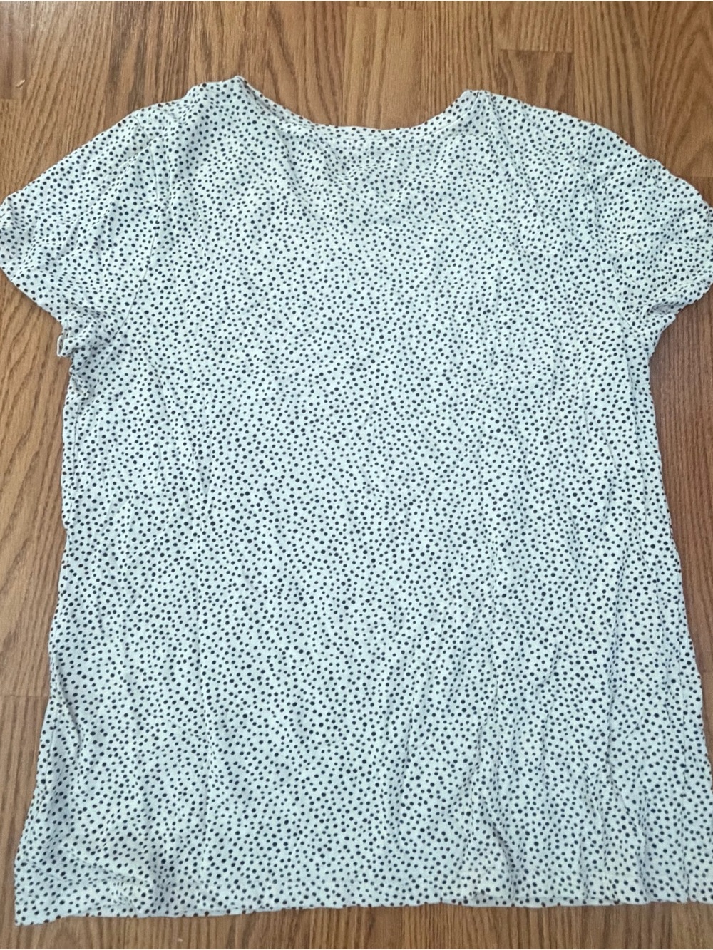 GAP White Crewneck Tee with Black Dot Print Size L - Picture 2 of 8